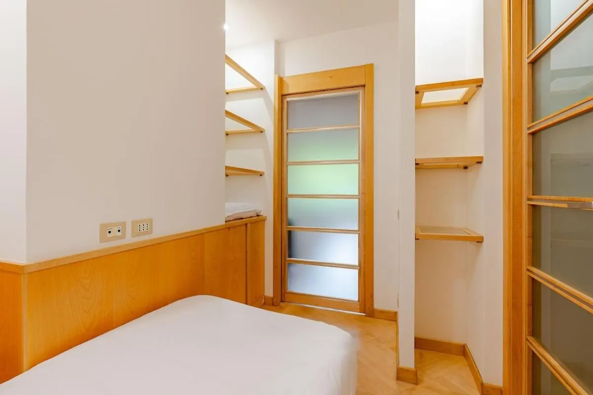 Casa Maddalena Luxury Appartment Rome 0*,  Italy
